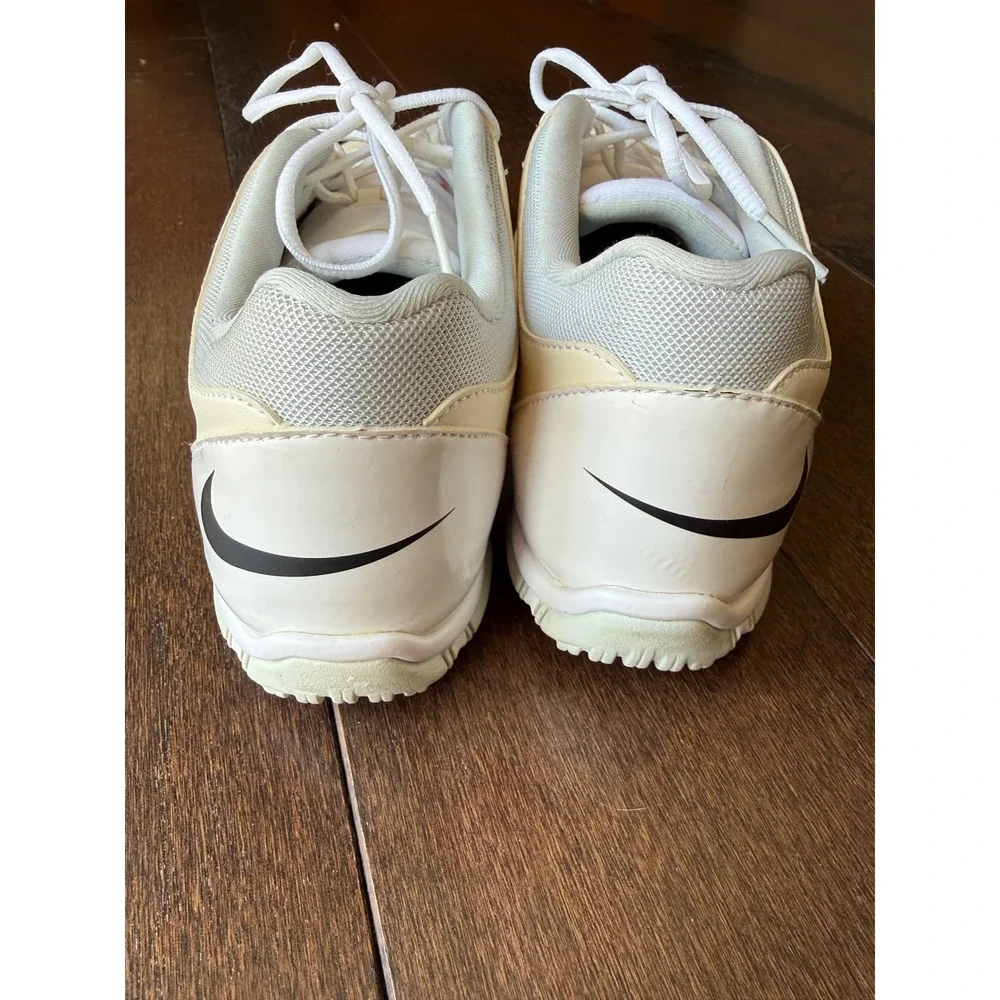 Nike delight V Classic Womens Golf Shoes Cream White Spiked 651997-100 Size
